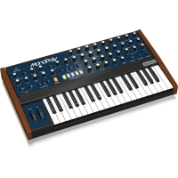 Аналоговый синтезатор Behringer MonoPoly